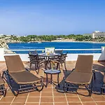 Ξενοδοχείο με διαμερίσματα White Sands Club