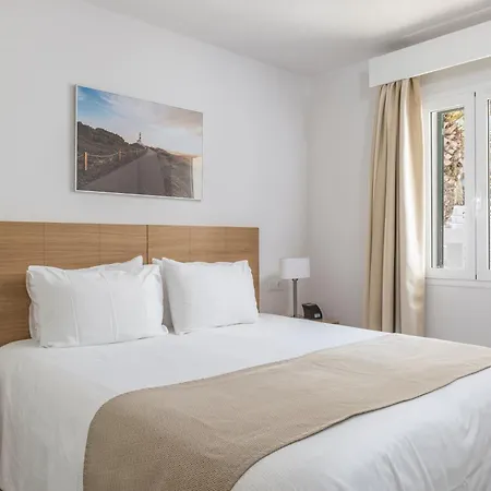White Sands Club Aparthotel