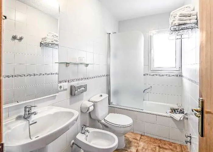 White Sands Club Aparthotel Arenal d'en Castell