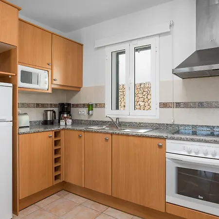 Apartmanhotel White Sands Club 3*