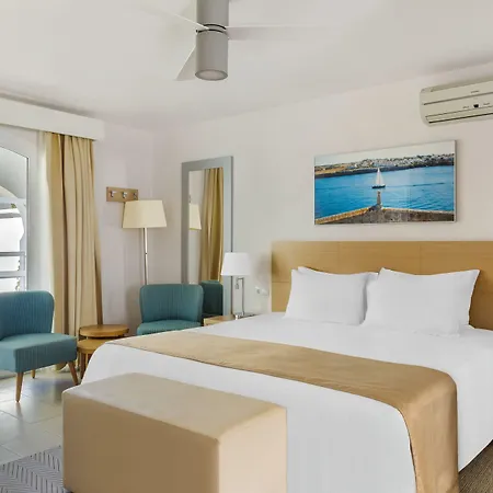 Aparthotel White Sands Club Arenal d'en Castell