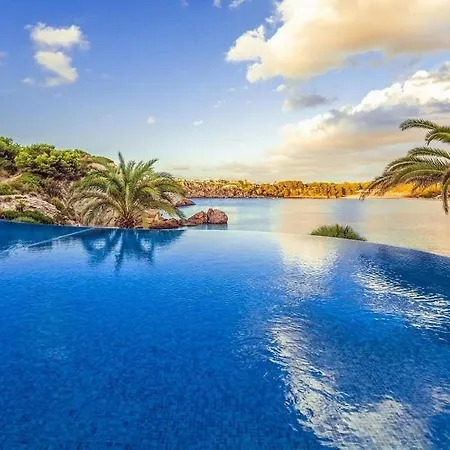 מלון דירות White Sands Club 3*
