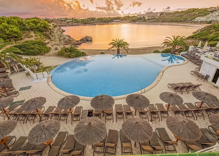 White Sands Club Aparthotel 3*